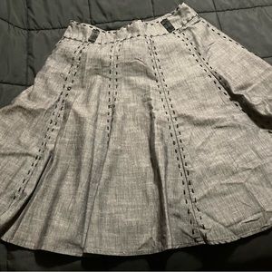 Grey skirt
